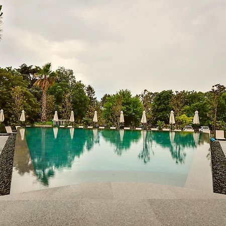 Sea Flats With Parking And Pool In Azur Residence Saints Constantine and Helena Luaran gambar