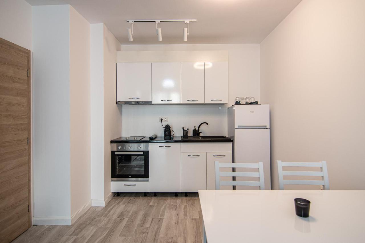 Sea Flats With Parking And Pool In Azur Residence Saints Constantine and Helena Luaran gambar