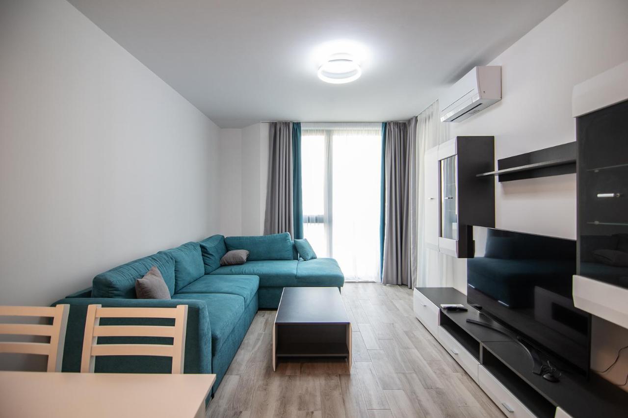 Sea Flats With Parking And Pool In Azur Residence Saints Constantine and Helena Luaran gambar